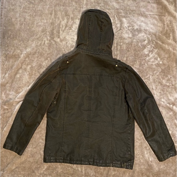 Guess Distressed Leather Flannel Lined Jacket Size Medium - Picture 5 of 10